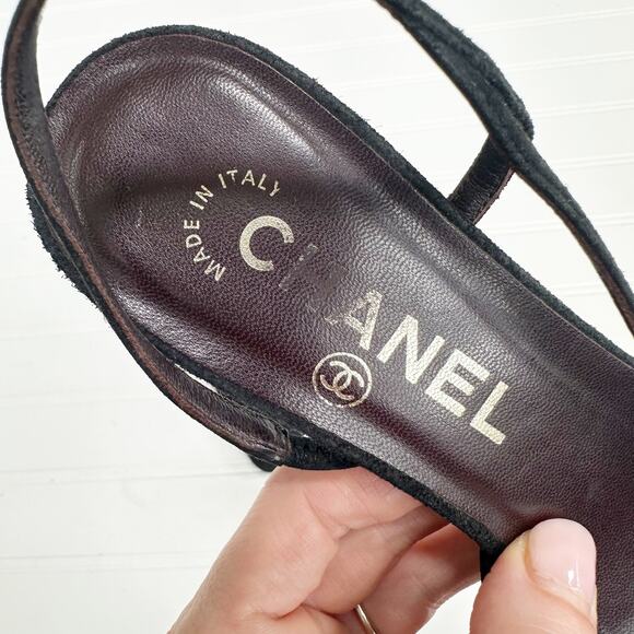 Chanel Slingback Heels 36.5 Black Suede Cap Toe Gold CC Logo Block Heel Vintage - Picture 5 of 11